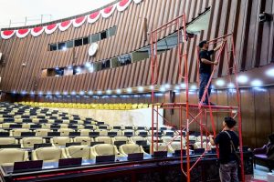 DPR vs MPR:  Bedanya Apa Sih?