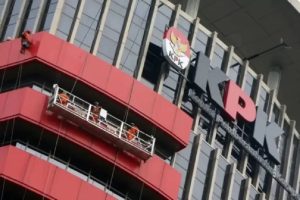 Stafsus Menaker Diperiksa KPK: Ada Apa di Balik Pemerasan TKA?
