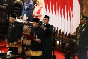 Heboh! Usulan Pemakzulan Gibran Ditolak DPR?