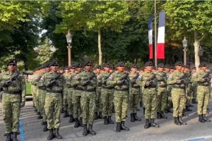 Indonesia Raya Menggetarkan Champs-Élysées: Prabowo Saksikan Kebanggaan di Bastille Day!