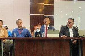 Roy Suryo Tantang Hukum: Abaikan Panggilan Polisi!