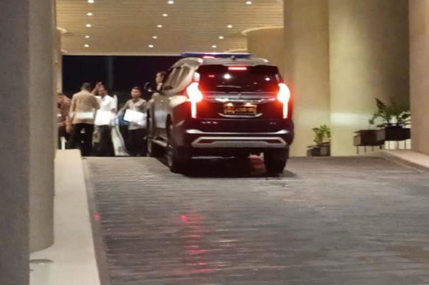 Kejutan Malam: Menkum Supratman Geruduk Kejagung! Ada Apa?