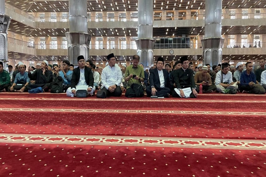 Al-Qur'an Pemersatu: Indonesia Quran Hour Menggema!