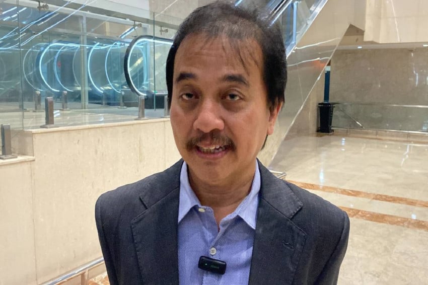 Roy Suryo Pasang Badan! Hadapi Pemeriksaan Ijazah Jokowi 1 Roy Suryo Pasang Badan! Hadapi Pemeriksaan Ijazah Jokowi