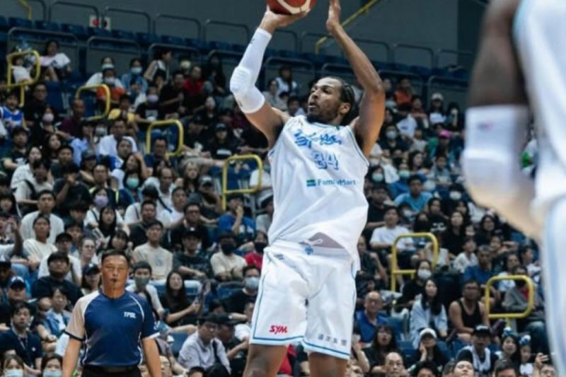 Eks Bintang Warriors & Misteri Naturalisasi: Kaleb Wesson Guncang IBL!
