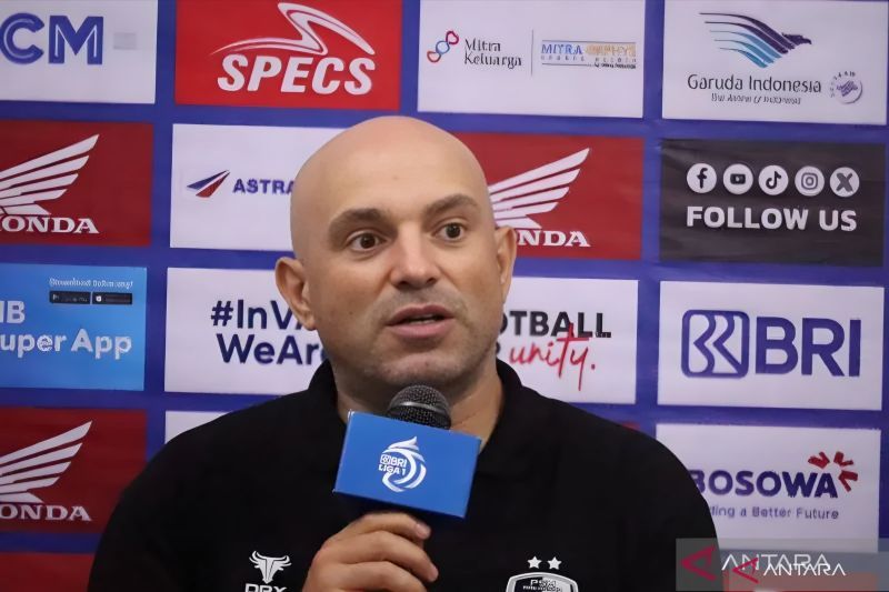 Arsitek Juara Liga 1 Resmi Pimpin Persebaya! 1 Arsitek Juara Liga 1 Resmi Pimpin Persebaya!