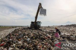 KLH Desak Pemda: Perang 59 Ribu Ton Sampah Nataru!