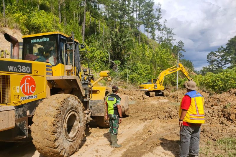 Cahaya di Balik Lumpur: PLN Berpacu Waktu di Aceh Tengah 1 Cahaya di Balik Lumpur: PLN Berpacu Waktu di Aceh Tengah