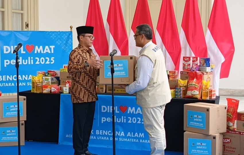 Duka Sumatera: Diplomasi Ulurkan Tangan, Bantuan Kemlu Mengalir