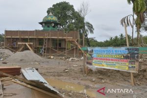 Mukjizat di Tapsel: Rumah Ibadah Kokoh Diterjang Banjir!