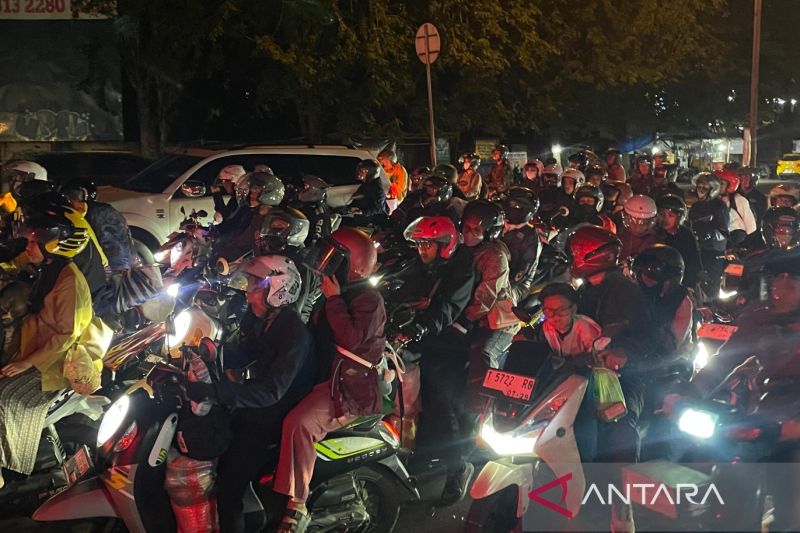 Pantura Cirebon Membara: Arus Balik Lebaran Meningkat!