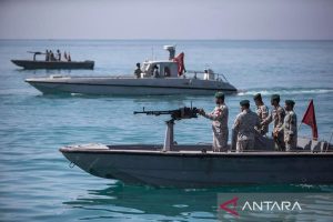 Iran Kehilangan Armada? AS Klaim Tenggelamkan Puluhan Kapal!