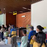 Arus Balik Lebaran: PLBN Aruk Dibanjiri Pemudik dari Malaysia!