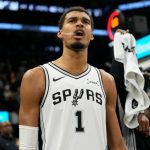 Wembanyama Gemilang, Spurs Tumbangkan Kings!