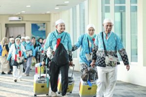 politica news 18 Puluhan Ribu Haji Kembali Pesan Kemenhaj Mengejutkan