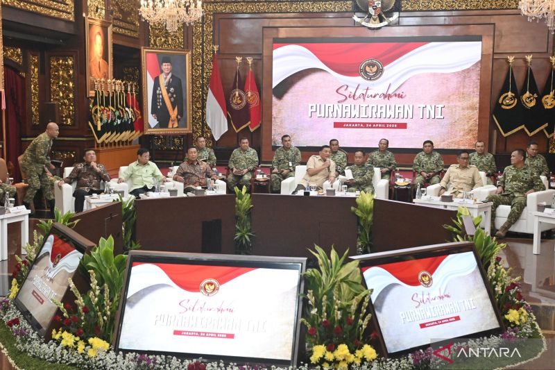 Purnawirawan TNI "Dipanggil", Ada Apa Gerangan?