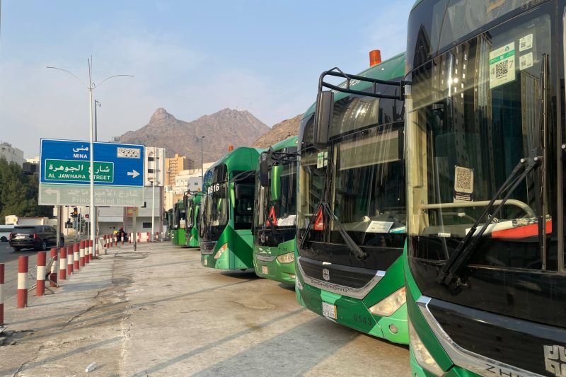 Haji 2024: Bus Shalawat Siaga 24 Jam, Jamaah Dimanjakan!