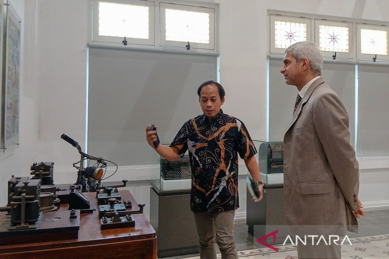 Dubes Kuwait Ungkap Resep Damai Dunia Kini
