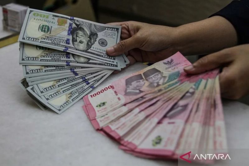 Rupiah Menggila Dolar AS Terkapar