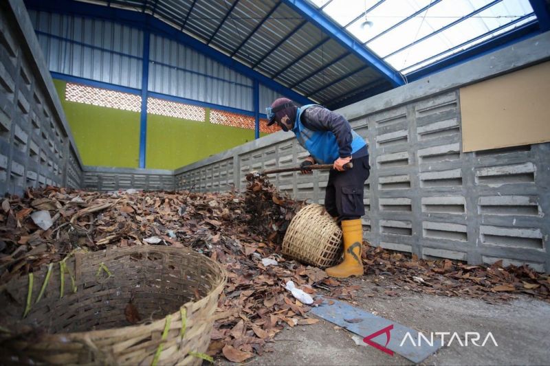 Bandung Ungkap Strategi Jitu Atasi Sampah Kota