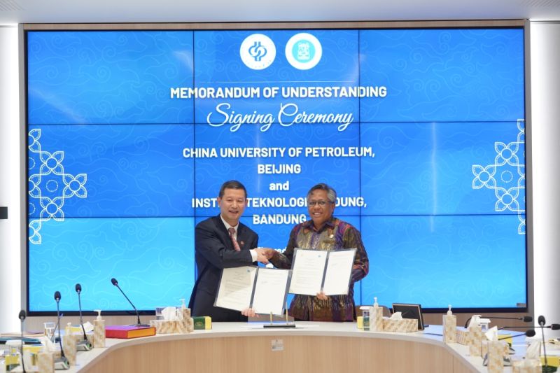 ITB dan China Bersatu Hadapi Krisis Energi 1 ITB dan China Bersatu Hadapi Krisis Energi