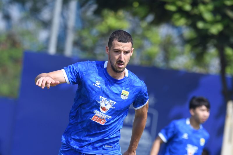 politica news 3 Pemain Baru Persib Bikin Penggemar Tak Sabar