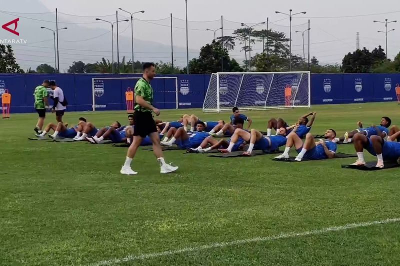Peralta Resmi Birukan Bandung Kontrak Jangka Panjang