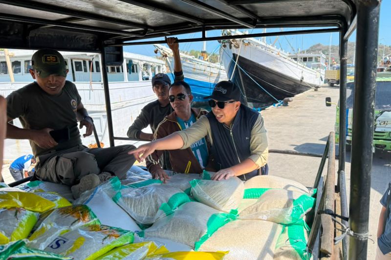 NTT Dijamin Aman Stok Beras Bulog Siaga Penuh