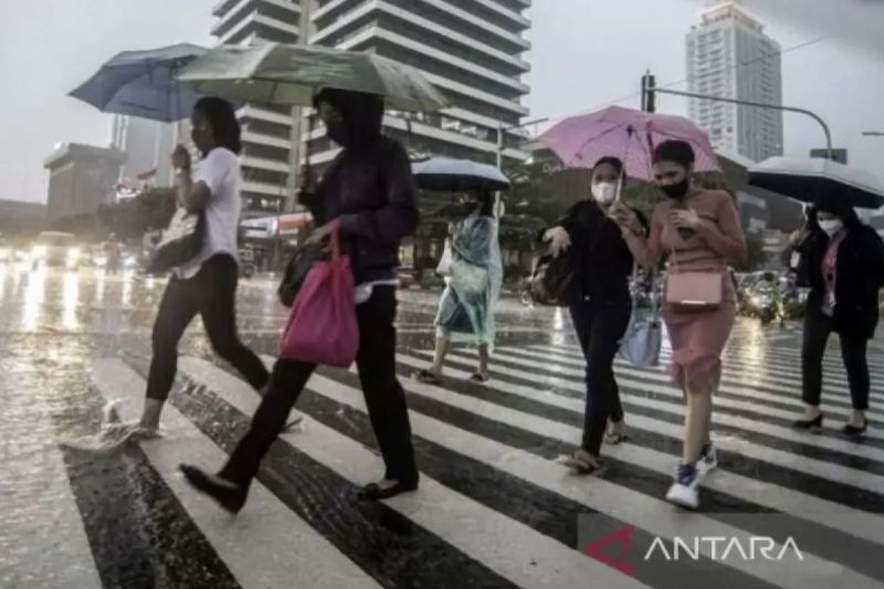 politica news 4 Jakarta Bersiap Hadapi Cuaca Mengejutkan
