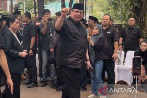 Guruh Soekarnoputra Berpulang Tokoh Nasional Berduka