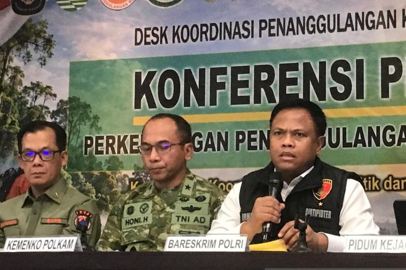 Polri Buru Pelaku Pembakar Hutan Luas