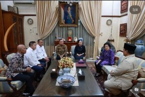Momen Haru Prabowo Temui Megawati di Teuku Umar