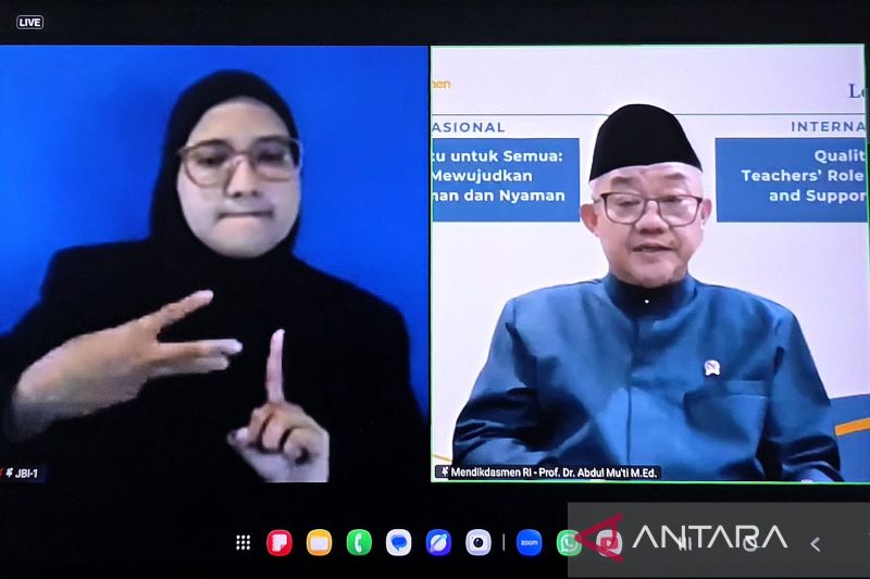 Guru Bukan Sekadar Pengajar Tapi Penjaga Peradaban 1 Guru Bukan Sekadar Pengajar Tapi Penjaga Peradaban
