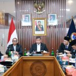 Paspor Gratis dan Jembatan Baru di Perbatasan