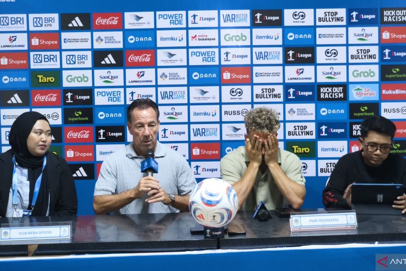 Persija Menggila PSIM Yogyakarta Tak Berdaya