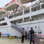 KM Dorolonda Kini Sandar di Donggala