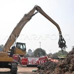 Strategi Baru Jakarta Tangkal Sampah Sungai