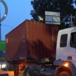Tragedi Truk Kontainer Hantam Separator Jakarta