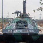 Heboh Perahu Tank Hantu Dari Ribuan Botol Bekas