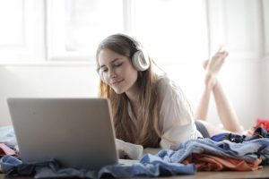 Era Baru Audio Podcast vs Radio Mana Pemenangnya