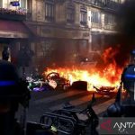 Museum Ikonik Paris Tutup Akibat Demo Besar